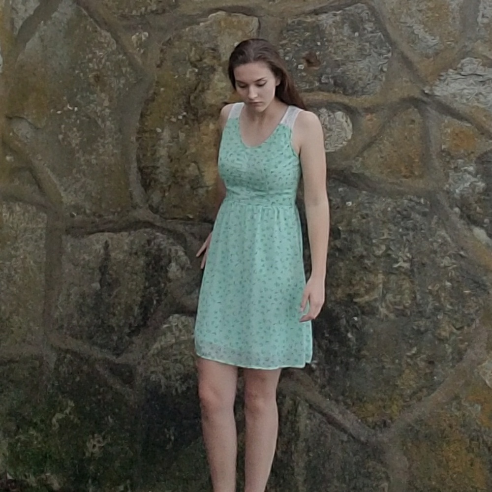 Mint floral sleeveless dress